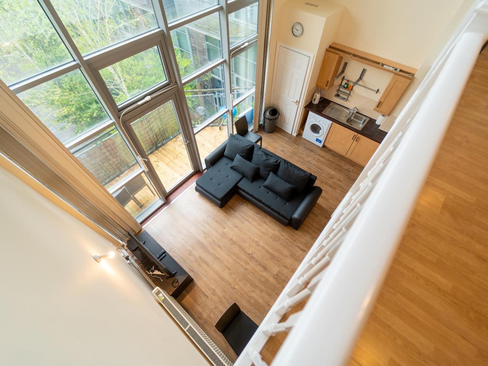 Luxury 2 Bed Apartment - Near Heathrow, Legoland, Windsor Slough Bagian luar foto
